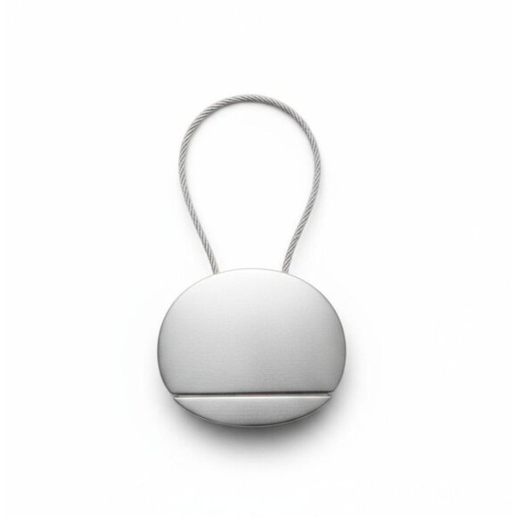 Modern Brushed Stainless Steel Oval Keychain With Wire Loop - Durable & Sleek De - Picture 1 of 3